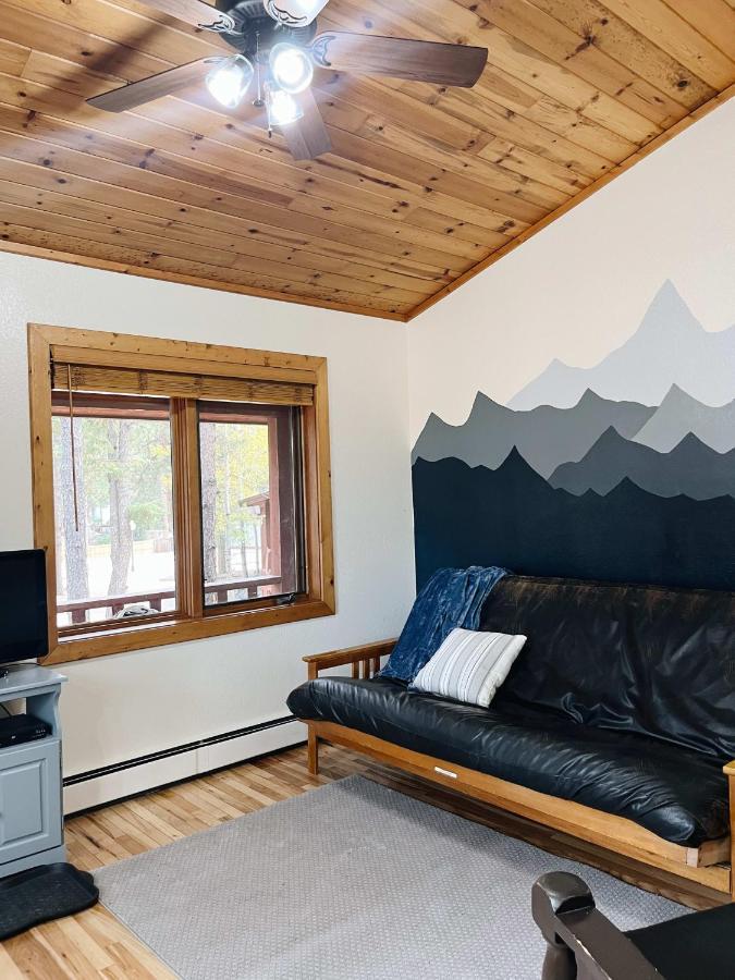 Cozy Cabin Suite Bed And Breakfast Woodland Park Buitenkant foto